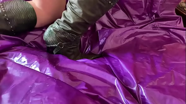 Image Peehole play, sounding and dildo pt2. Full video on RED