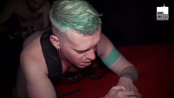 Image Muscular Axel Abysse Opens Up His Wide Hole For Some Intense Fisting