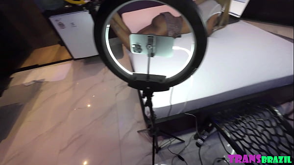 Image PIRULITOS, COMPUTADORES, SALTOS ALTOS & BRINQUEDOS