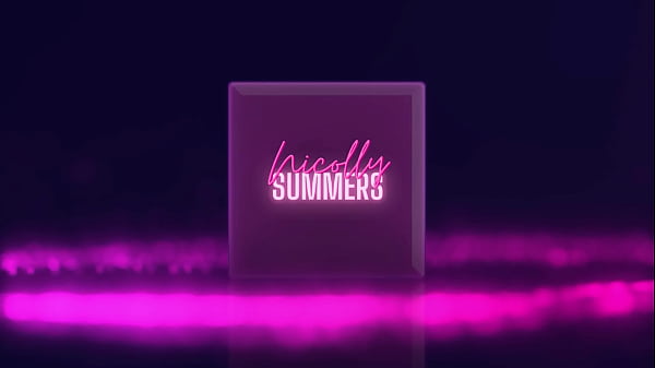 Image O Corno e Bull Neg&atilde_o, Fiz O Corno Beber Creme e Morangos da Minha Vagina Peidona - Nicolly Summers (COMPLETO NO SHEER E RED)