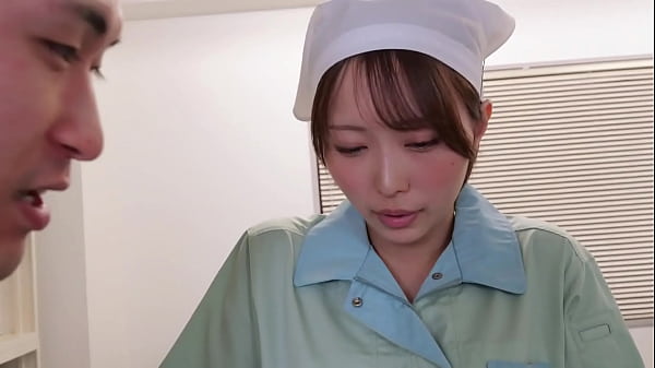 Image パート1 地味だけど妙にソソるオフィス清掃のパート妻。 しばらく放置してみたら自分から体を寄せてチ●ポをねだってきた！