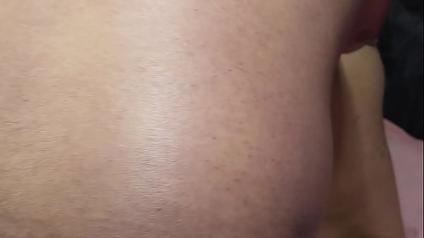 Image Me la cojo de a perro, ella solita se pone y le encanta, gime de placer y pide m&aacute_s y m&aacute_s,