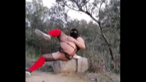 Image Reymisterio422 - Trans d&aacute_ndolo todo en medio del bosque - 1000414544 - Nov 13, 2025