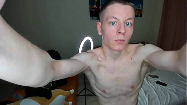 Image Beautiful Face Bratty Twink Shows Off Master