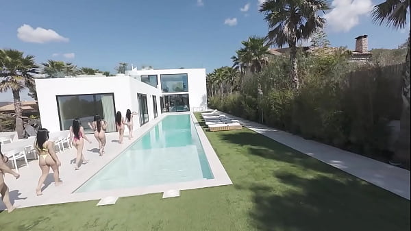 Image BEST ORGY EVER 10 GIRLS VS 4 MEN