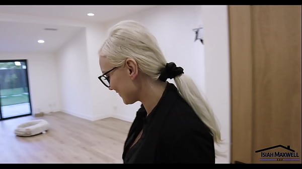 Image Realtor Kenzie Taylor Seduces Client for BBC Fucking at Open House