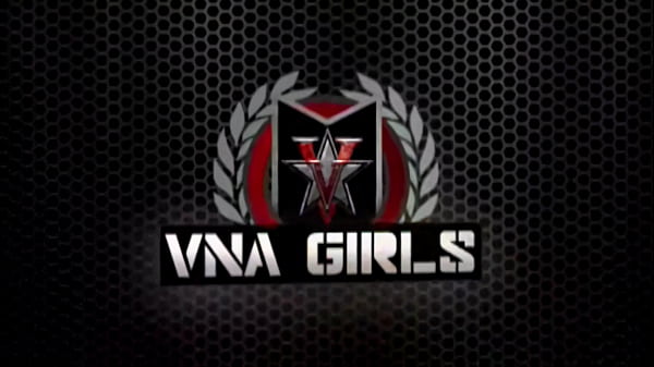 Image Bikini BBWS Sara Jay & Addis Fouche Make Out Before Going 2 The Beach!