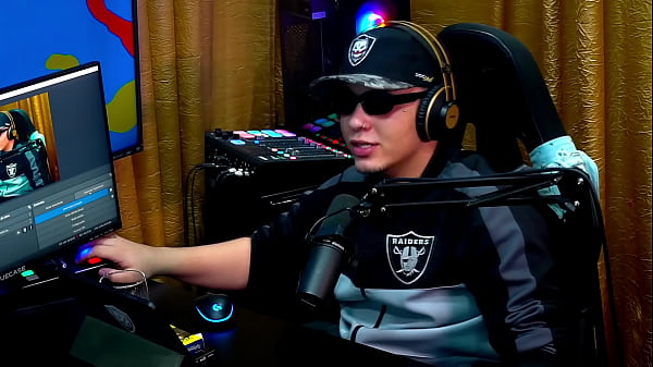 Image Pampam mostra sua buceta e seu cuzinho com detalhes, que tes&atilde_o! - Pamella Cristiny - P&aacute_pum no Barraco!