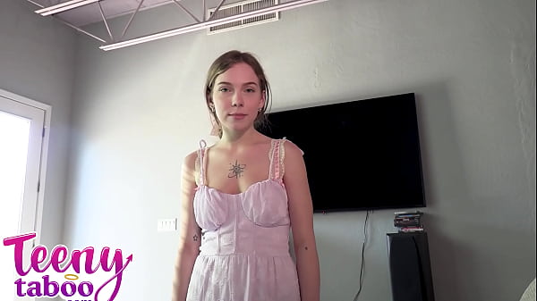 Image Stepdad&rsquo_s Signature Creampie in Venus Vixen