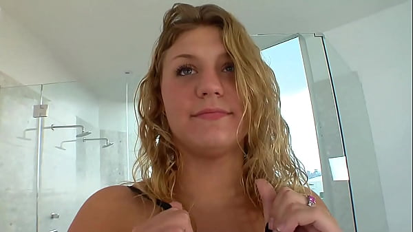 Image Britney Stevens Is A Cornfed Natural From The Bible Belt SQF