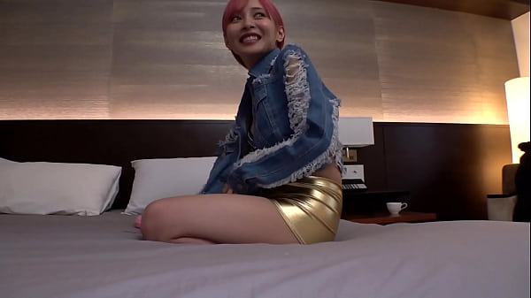 Image パート2【派手髪パイパン爆乳ギャル】