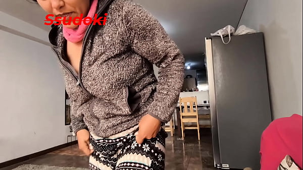 Image Mi esposa no sabe que hacer para pasar el rato, asi que le dije que follar es la mejor forma de pasar el tiempo.