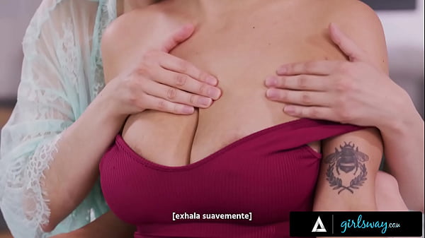 Image GIRLSWAY - Sexy Lexi Luna & Hailey Rose Massage Each Other's Huge Breasts - SPANISH SUBTITLES