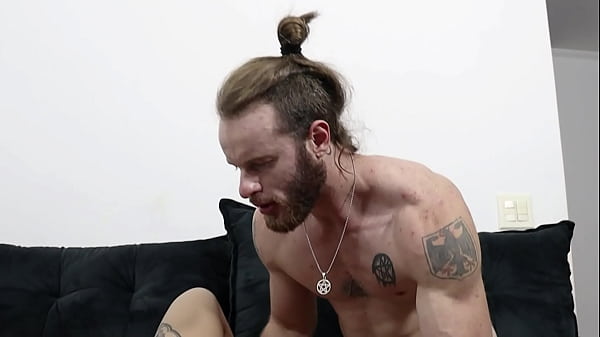 Image Tinker bell calva dando o ar da gra&ccedil_a para foder uma indiana da buceta peluda