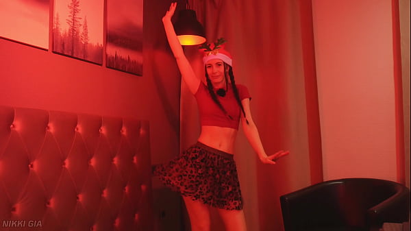 Image Christmas Dance with Ariana