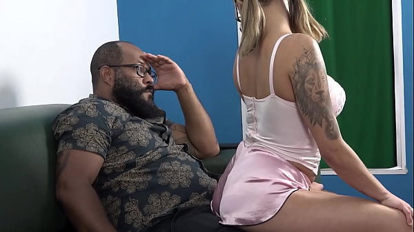 Image Eu descontava a frustracao nao poder comer minha enteada na minha esposa