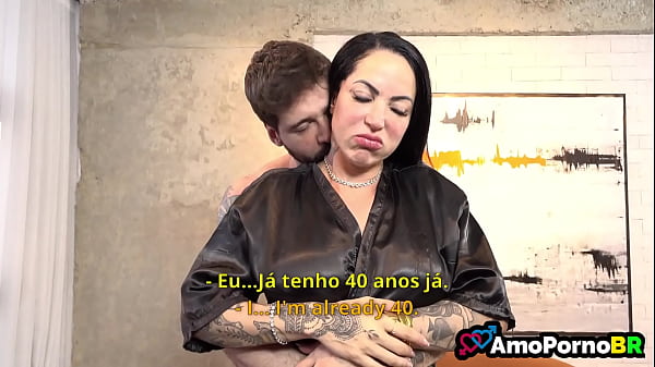 Image ELA TINHA 40 ANOS E S&Oacute_ QUERIA SER DESEJADA