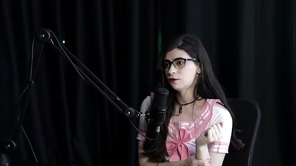 Image VEJA A ENTREVISTA TRANSSEXUAL SAFADA E CHEIA DE PUTARIA COM A YUMI TRAP NO PORN CAST BRAZIL - PARTE 1 (WATCH ON: SHEER/RED)