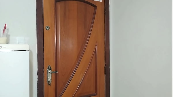 Image ACONTECE POR A&Iacute_:GOSTOSA SE VINGA DO MARIDO CORNO LEVANDO UM GAROTO DE PROGRAMA PARA FODER SUA BUCETA GRELUDA E NO P&Ecirc_LO...SE LAMBUZOU COM A PORRA DO COMEDOR