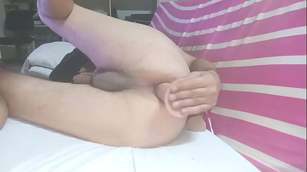 Image En bikini follandome con consolador