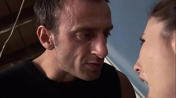 Image teen Roxanne fucked by BWC anal sex