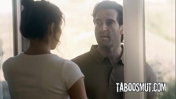 Image Hot Latina Babe Fucked By The Delivery Guy - Penelope Woods