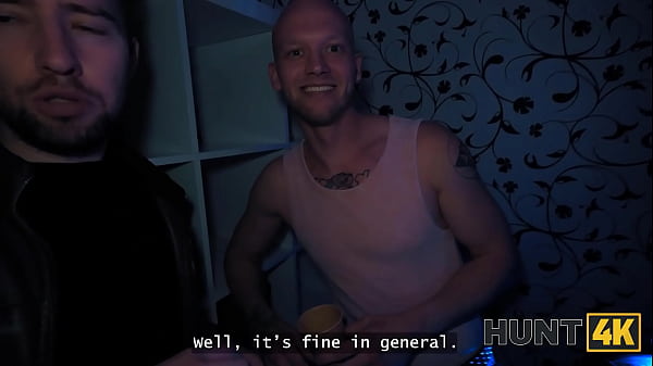 Image HUNT4K. She fucks during the party while nobody sees
