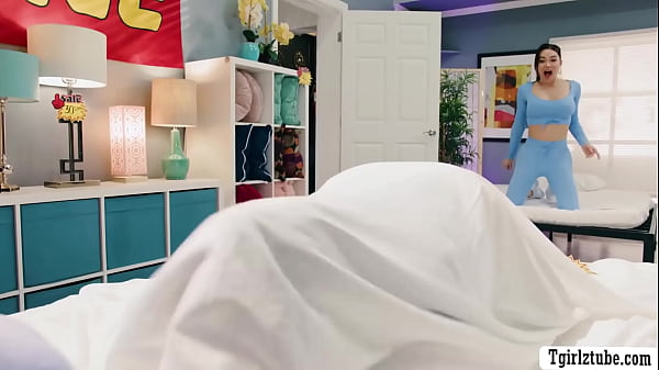 Image Caught my TS girlfriend sucked by this slut clerk