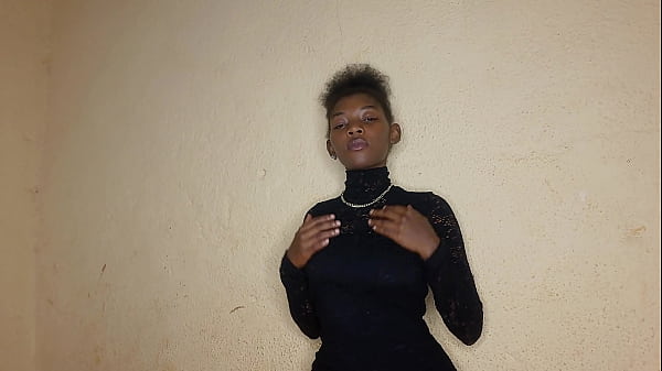 Image Jocilenarwa try to squirt in her bedroom what a nice pussy