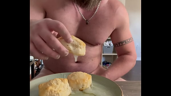 Image Muscle Man Pumps 20  Ropes of Cum Onto His Breakfast