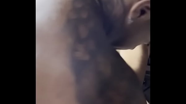 Image Dei gostoso pro namorado da minha amiga na varanda enquanto todo mundo la embaixo estava olhando