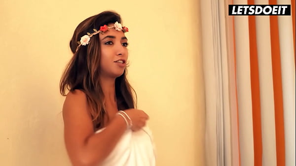 Image Horny Brunette Frida Sante Fucked by Virgin Bald Guy In The Shower - HORNY HOSTEL