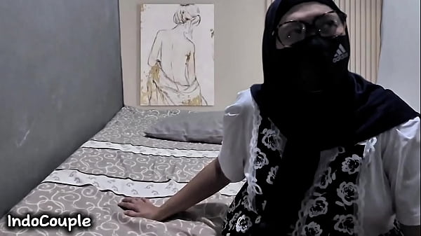 Image Istri bahenol indo lagi asik seks anal sama pacar rahasianya