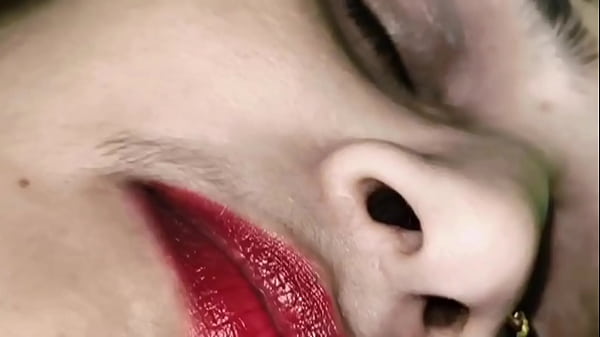 Image Uncut hindi sex video of Indian hot girl janvibhabhi