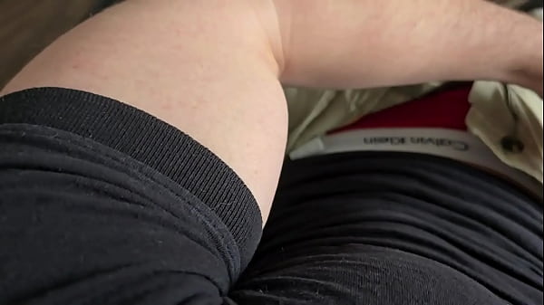 Image Deutscher Meister in Lederjacke dem&uuml_tigt dich und zeigt harten Schwanz &ndash_ PhantomGentX