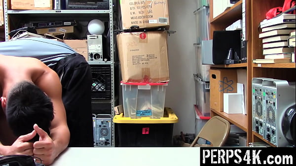 Image 19-Year-Old Idiot Gets Busted After an Employee Spots Him Wearing the Stolen Clothes - Perps4k