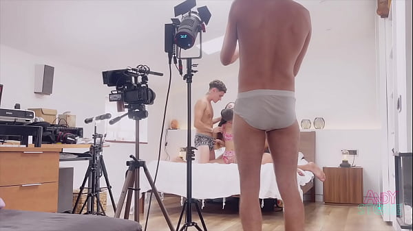 Image SPANISH GANG BANG BEHIND THE SCENES. 4 TO 1 !!!