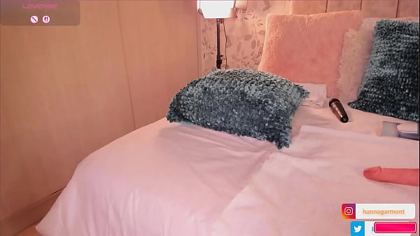 Image GIRLS ASS MASTURBATION 0001