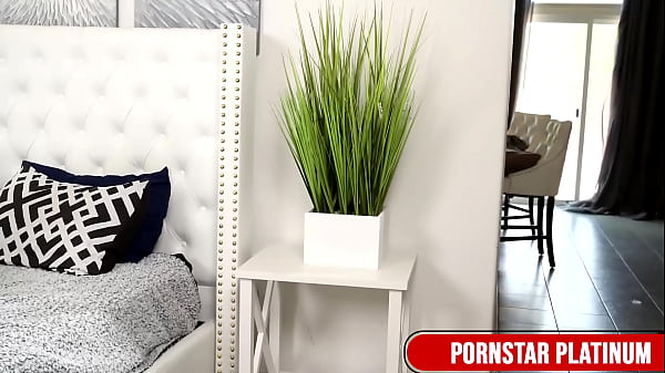 Image Slim Jenna Creed Gets A Creampie By TS Beauty Rebecca Vanguard!