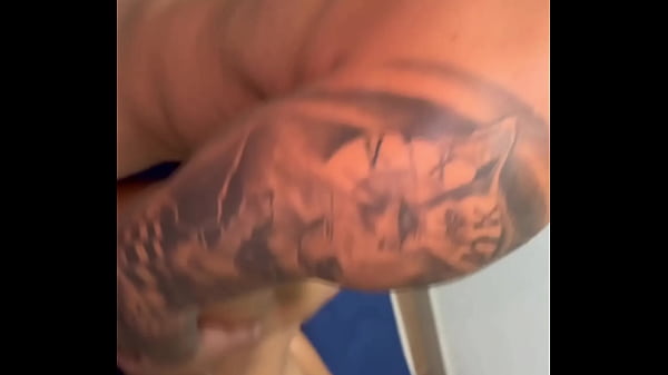 Image Fui seduzir o filho da minha vizinha o novinho arrega&ccedil_ou minha buceta com for&ccedil_a