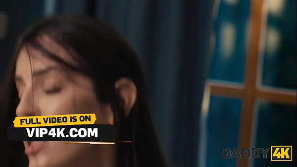 Image DADDY4K. Girlfriend helping him ease the pain