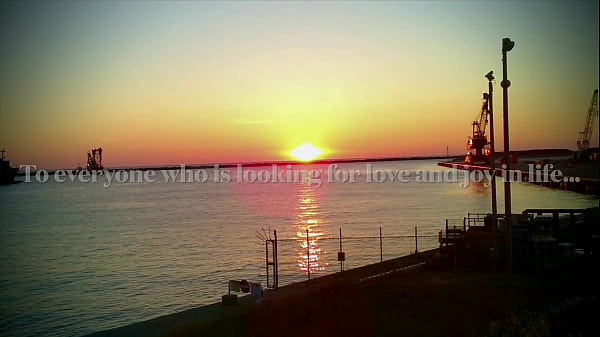 Image Amateur Pink Pussy: 352 days after losing her virginity.