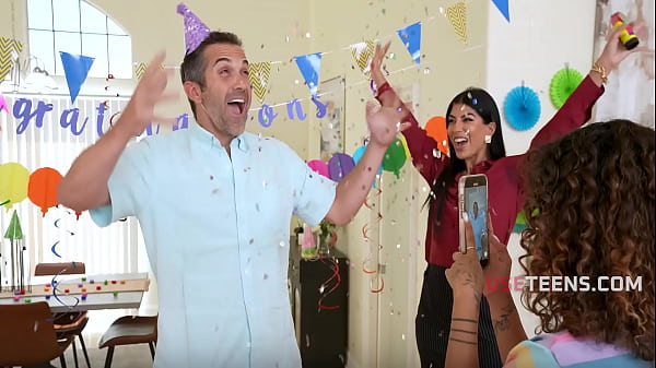 Image Freeuse Therapy To Cure A Goonr And His Family - Jasmine Sherni | UseTeens