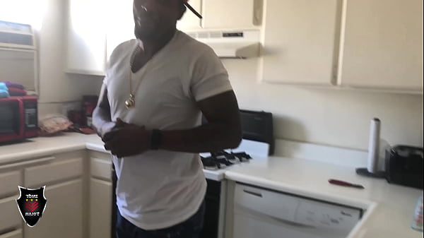 Image She A Baddie Sizi Sev Gets On Her Knees & Blows Rome Major BBC!