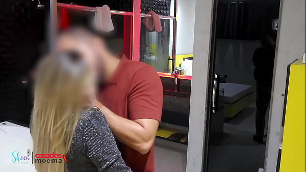 Image Com roupas de Santa, fui para a putaria com o marido corno