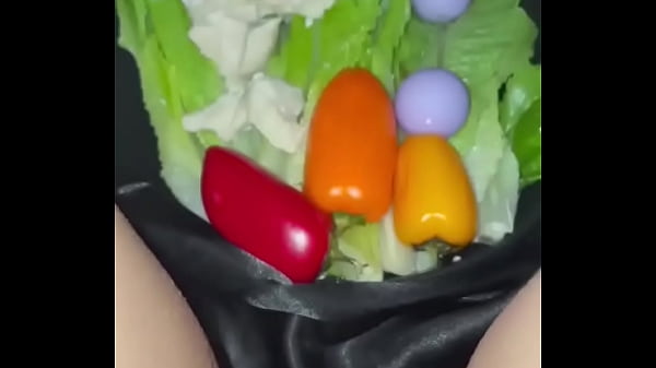 Image CRAZIEST&WEIRDEST FOOD MASTURBATION HOT LIL STEPSISTER-AMATEUR ARABIAN SNOWWHITE IN LOS ANGELES-UNITED STATES OF AMERICA-2025-KINKY EXTREME FETISH SAUDI ARAB MUSLIM PORN