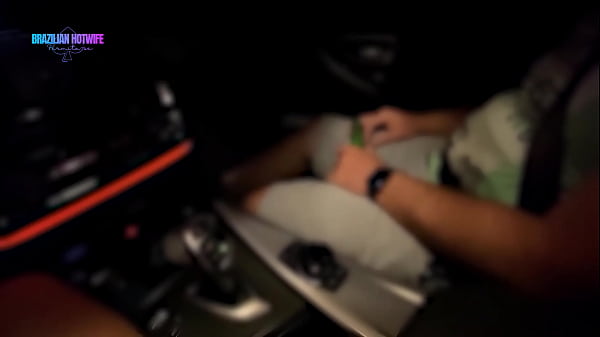 Image CORNO CHEGOU E ENCONTROU A MULHER E A AMIGA FUDENDO COM O MACHO