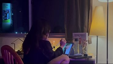 Image Amateur Babe Focused on Sketching Gets Interrupted by Intense Spontaneous Sex