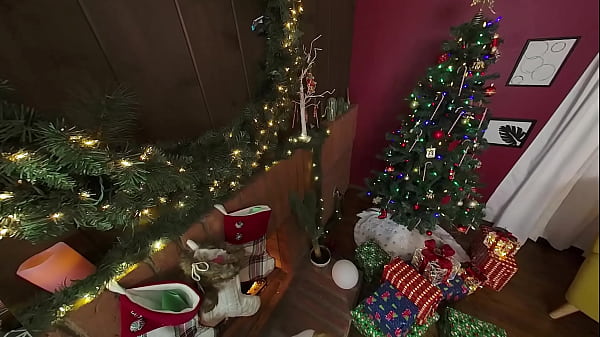 Image VR Bangers: Three Teen Babes Suck and Fuck Santa&rsquo_s Huge Cock in Hardcore Bisexual Christmas Foursome