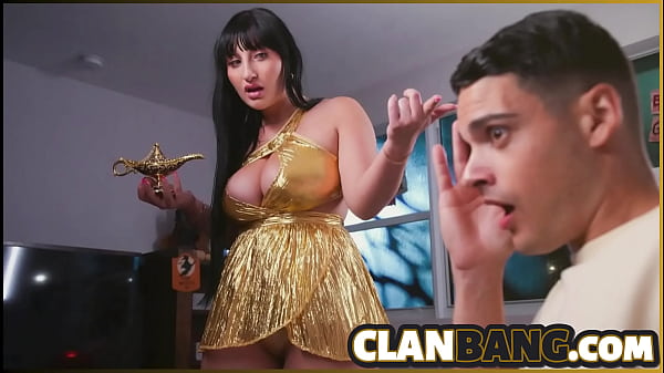 Image Arabian Princess With a Genie Lamp and House Party